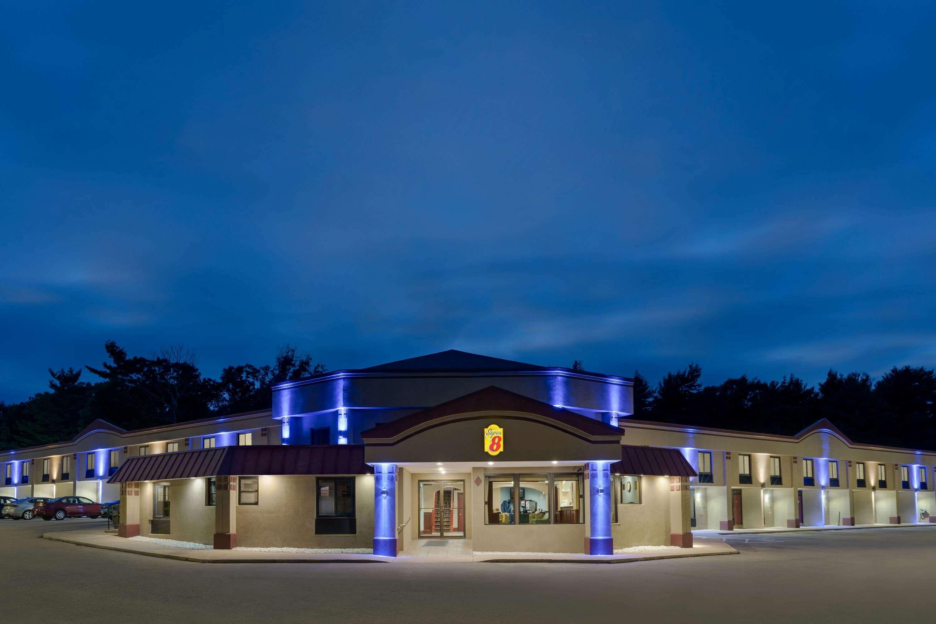 Super 8 By Wyndham West Greenwich/Providence Екстер'єр фото