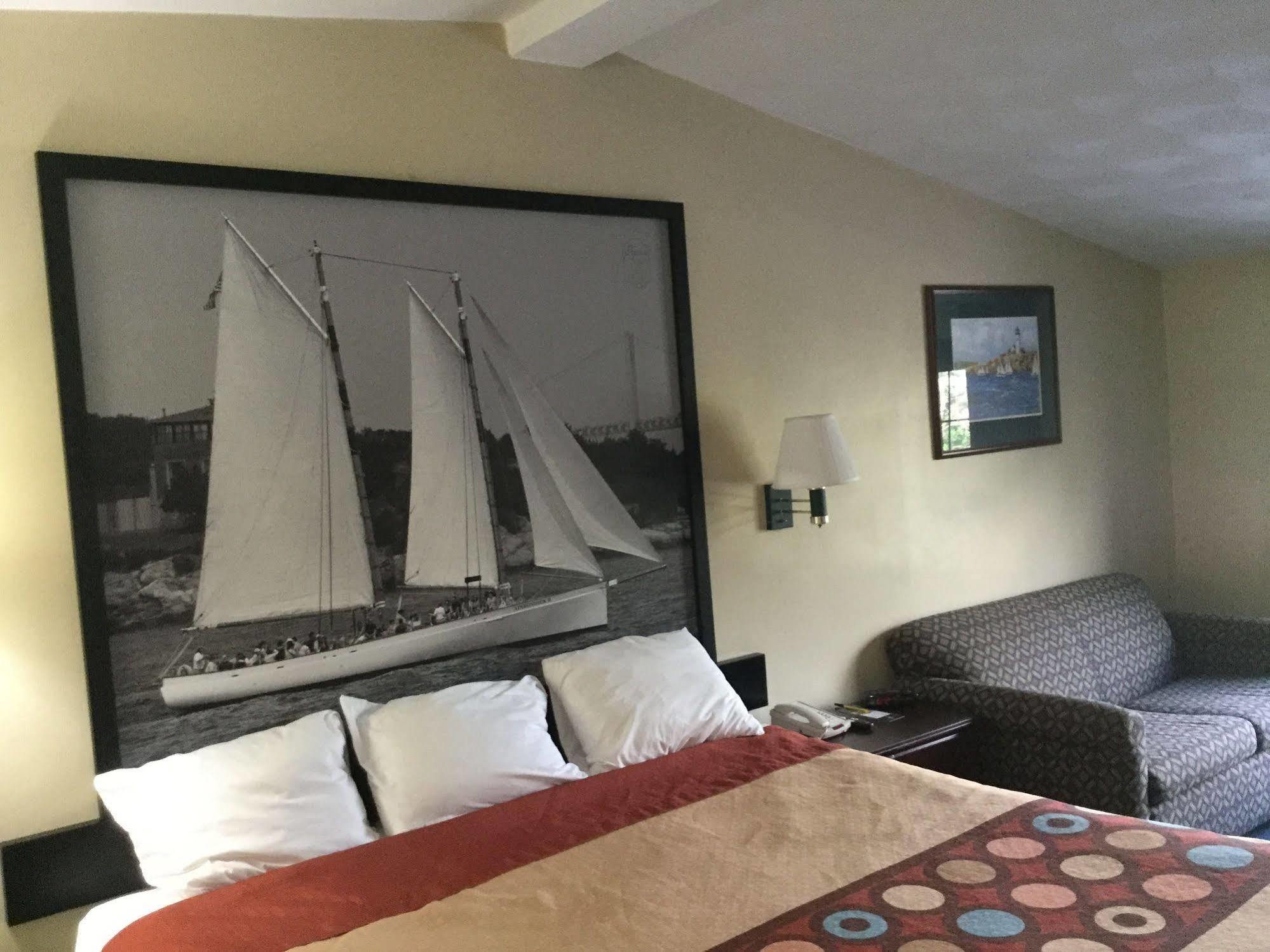 Super 8 By Wyndham West Greenwich/Providence Екстер'єр фото